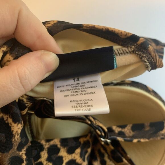 D & Co Beach Swimsuit Leopard Print One Piece Dress Tank - Size 14 - Picture 9 of 13